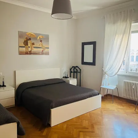 Nocleg ze śniadaniem Cicerone 60 3*